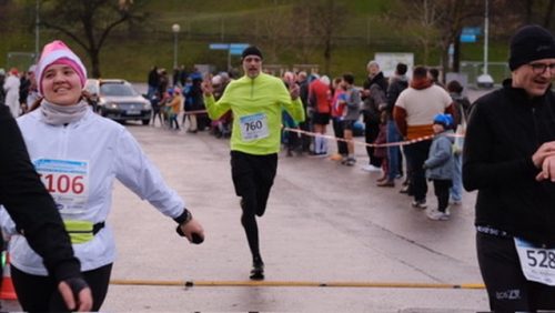 01BCD89F-7281-4B4F-8017-2B50FC76A44A 4 5005 c