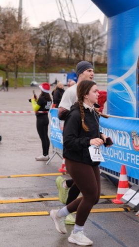 027AEFA8-B2EB-46B5-9CA8-4CB92804AB82 4 5005 c