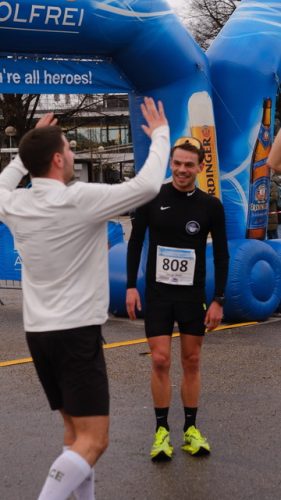 02CDAE96-EA1E-49A9-800B-B1155A394283 4 5005 c