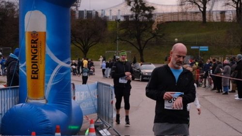 0639129F-DCC2-46AB-9C70-0A1FED36118F 4 5005 c