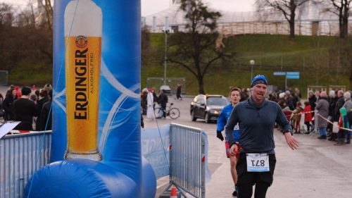 08EE1558-DDA6-402A-BF3C-8822572A08AB 4 5005 c