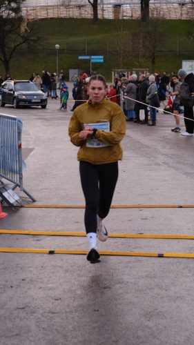 101D7F98-4D6C-4B36-B231-DA41F5FD1BBD 4 5005 c