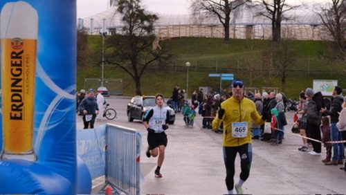 12165E07-B36B-45EF-B4DA-A3C423A1B890 4 5005 c