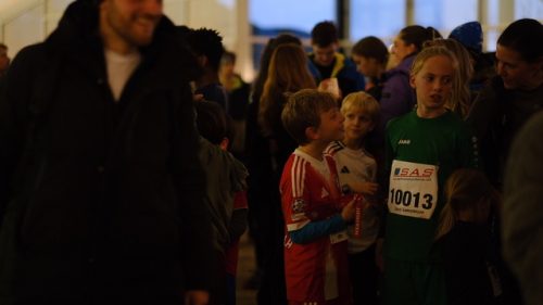 1408E395-5492-47DE-925C-07A1112C24D6 4 5005 c