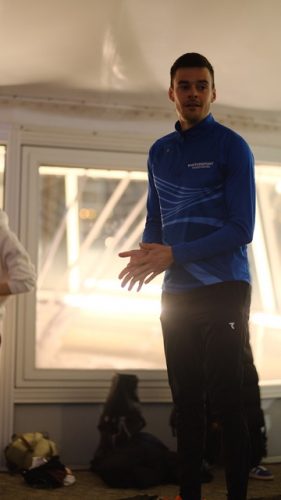 19D72C06-E0B6-443E-886F-0AC88CD48951 4 5005 c