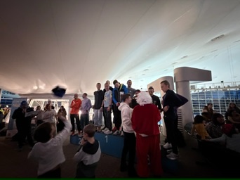 263DDC5B-55CC-49AE-A177-EEB07ED5339F 4 5005 c