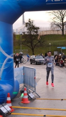 2732F5C0-B339-46B4-A988-434DB9864587 4 5005 c