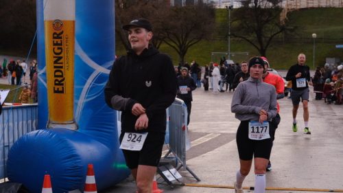 29DF97C7-AF36-4F45-8E8F-57FB59CA4B1A 4 5005 c