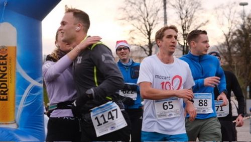 3C365D50-6396-49EA-AEC9-EE42B41B629E 4 5005 c