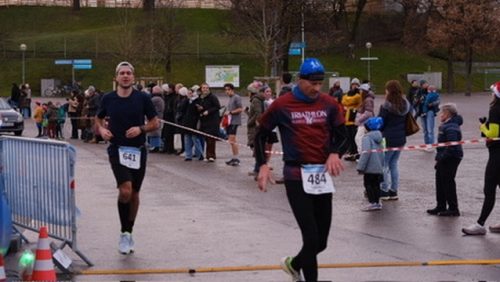 3E5E2EC7-E3C3-42EE-A9AC-FC6514996194 4 5005 c