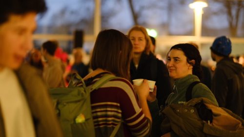 3FF433D7-B888-460D-A9F6-5345353DE3D5 4 5005 c