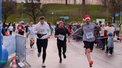 42579655-5D2F-4D00-8316-26944780377B 4 5005 c