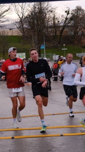 4409A0FE-3A30-4BEC-9B81-78615E454BCC 4 5005 c