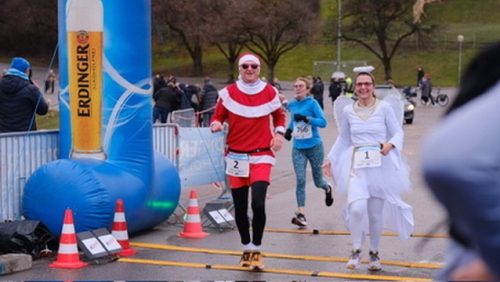 47D7D2F4-52BE-4EDD-8934-35F8D0EFFA8A 4 5005 c