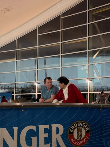 4FC6CCA7-3122-490E-B186-5CBBD5FB46DF 4 5005 c