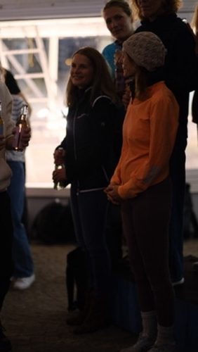 50C2733C-8F5C-4BEC-901B-3AA87076C3D3 4 5005 c