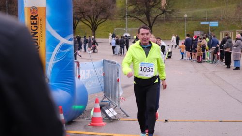 51AAC051-0471-4F2A-8D05-C40BC4ABC3B3 4 5005 c