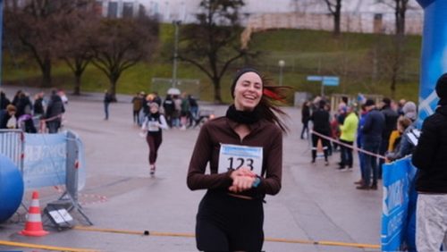 5272480D-8A25-4F3E-BBB6-70BB2EE7D9D7 4 5005 c