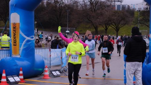 55008523-A550-4C16-BD17-F9FE15D202F2 4 5005 c