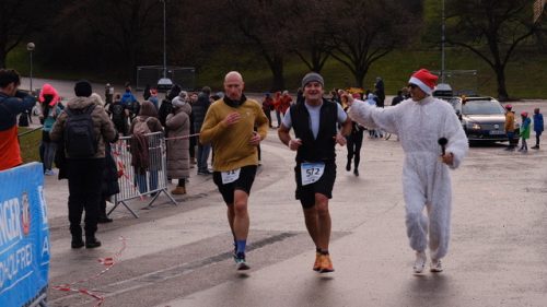 5F319762-BC22-4DD4-A73F-208C5B8EED9D 4 5005 c