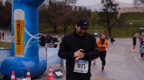 617D6E7C-4A1E-445A-9743-938C80CF75DF 4 5005 c