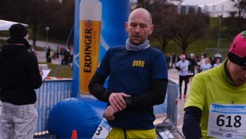 6183B42C-4B2B-4601-9641-60A3239F3B9D 4 5005 c