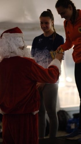 69EF4146-D811-4D03-92FD-BFD8DFA94CB0 4 5005 c