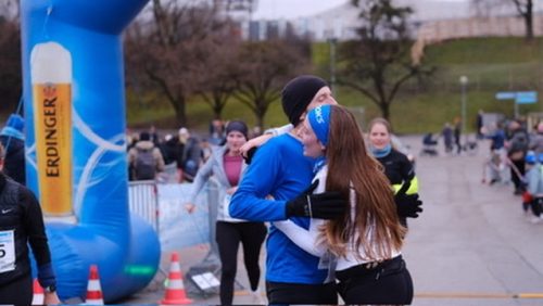 6A4608A3-4DF2-410A-90BE-F42C08411B9D 4 5005 c