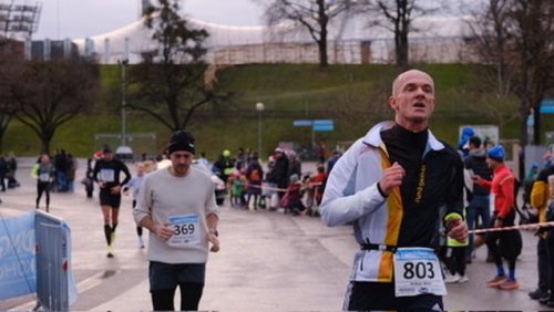 6EEAC8D9-9938-4F82-BD8A-FF07D817226F 4 5005 c