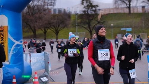 87E6BE5B-0343-4562-982F-878FF2546140 4 5005 c