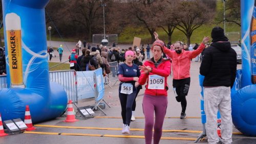 8A40BD72-98B1-4ACB-B353-813F0A84B479 4 5005 c