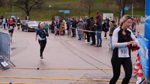 8B0FB603-0F56-4F4C-BBBD-747C01485267 4 5005 c