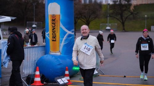 8CB61E3D-676C-4701-8ACF-6C8255FF81EC 4 5005 c