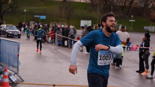 8E131289-9DB2-4721-BFBC-E0DD929F67FE 4 5005 c