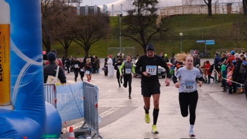 92F14E65-7C17-4B3F-9620-EDE896D3CE5F 4 5005 c