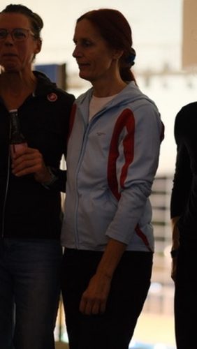 92FC9405-7AA7-476A-9402-72FBF83F7A82 4 5005 c