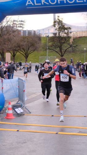 96B7AADB-623B-4214-B8AF-860F5EEC6756 4 5005 c