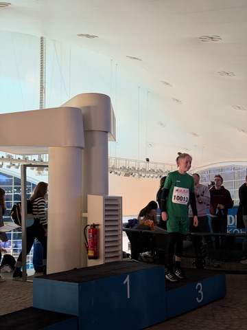 9B1B8CBE-5EBB-4779-8304-2720DCBB5897 4 5005 c