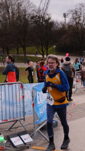 A9CA1C5A-81A5-40DB-B051-488276F4AC9E 4 5005 c