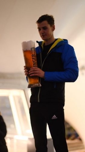 ADA4F22D-263C-4001-90E5-0BFAF10FBEB7 4 5005 c