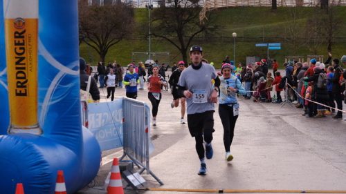 AE092C23-516A-4C33-A61E-9C060F9D4176 4 5005 c