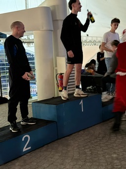 B4792E01-4A98-468F-B648-707F4E328C40 4 5005 c