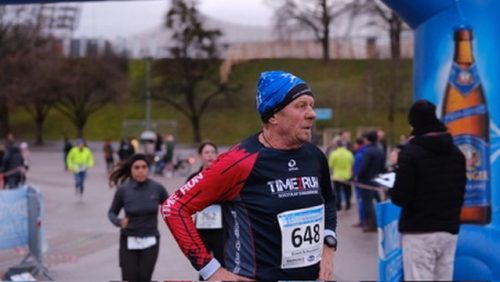 B48EAAB1-248F-4F24-BEA7-EEFD6FA70BAE 4 5005 c