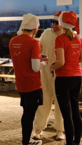 B4DB299A-FD0C-475F-B4F0-1537B42BE8DF 4 5005 c