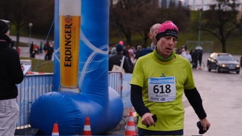 B5C6E281-FE7C-42FA-B15A-F2025FC8F1F0 4 5005 c