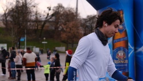 B7DA61EF-D5B9-45D1-8699-8843C1252382 4 5005 c