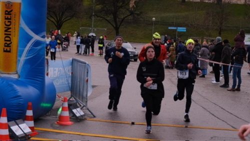 BC628C60-FBEF-4376-A467-19420EC3693D 4 5005 c