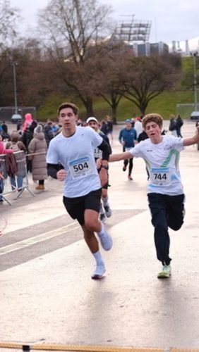 BCC5ABC9-DA30-4657-9533-3BFA3FF533A6 4 5005 c