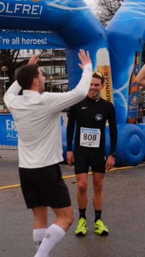 C3AA9D45-DA3A-42A9-8ABE-CD5E41AB47ED 4 5005 c