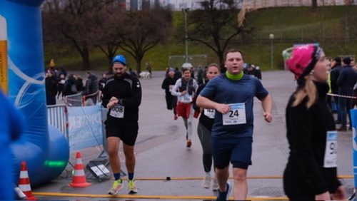 C584232F-26C4-404E-A269-9AEE84456514 4 5005 c